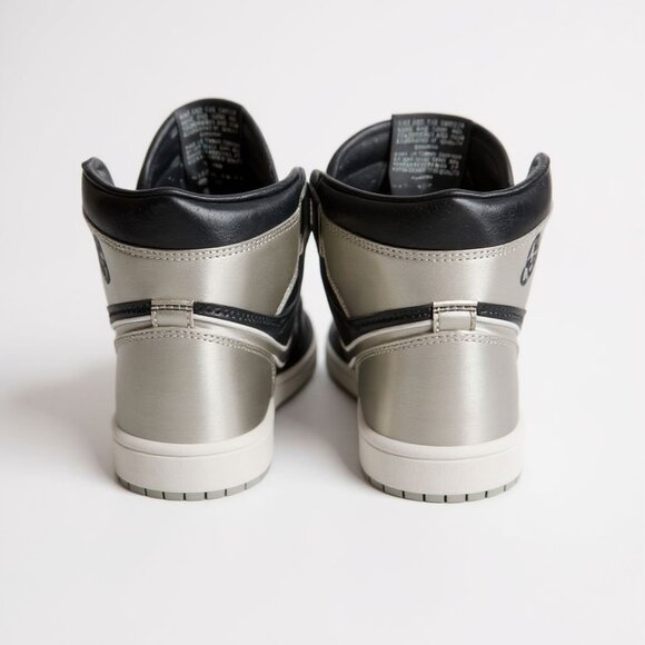 Nike Air Jordan 1 Retro High OG Satin Shadow Wmns 7.5 / 6Y – 100% Authentic NIB - Picture 8 of 11